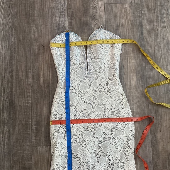 La Femme White Lace Rhinestone Prom Pageant Evening Wedding Dress - Picture 11 of 16